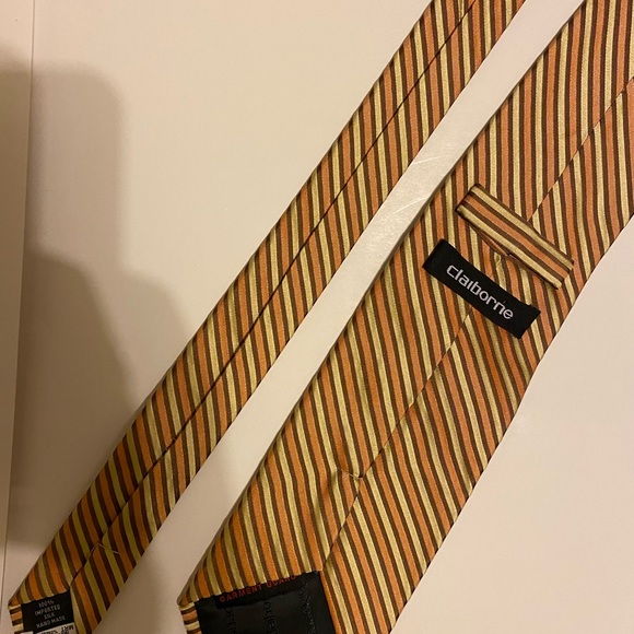 Claiborne polyester ties lot of 2 - Picture 2 of 9